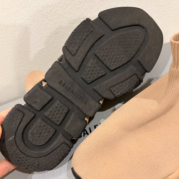 Balenciaga Speed 2.0  (Women's) - Picture 5 of 7